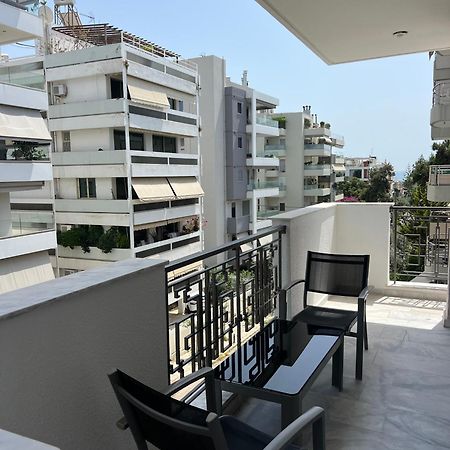 Brand New Brilliant Apartment At Athenian Riviera Екстериор снимка