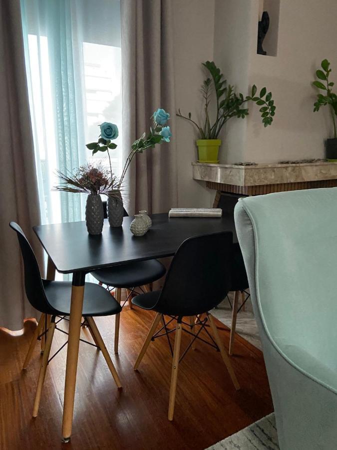 Brand New Brilliant Apartment At Athenian Riviera Екстериор снимка